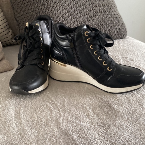 Aldo booties - Picture 3 of 5